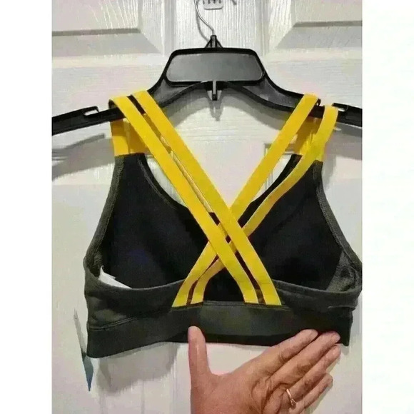 Women's Reebok PlayDry Strap Sports Bra Green Yellow XS Spandex - Picture 2 of 6